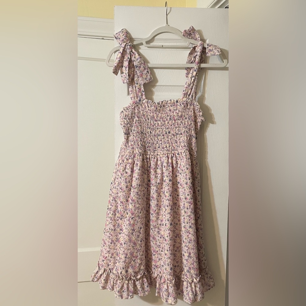 Pants store dress